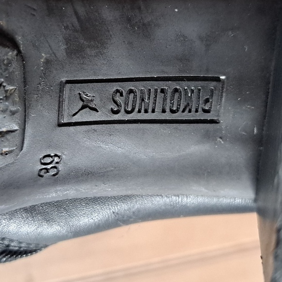 Pikolinos Verona Classic Black Heeled Leather Ankle Boots Size 39 US size 8.5-9 - Picture 8 of 11